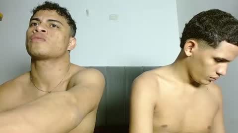 JOSE AND DANIEL online show from 07.07.26
