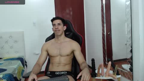 jose_rumbero91 online show from 12.16.24