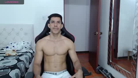 jose_rumbero91 online show from 02.10.25