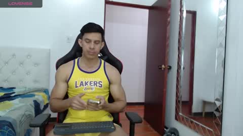 jose_rumbero91 online show from 02.20.25