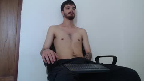 Snapshot of joseh0se chatting on 03.09.26 alejandro online show from 03.09.26