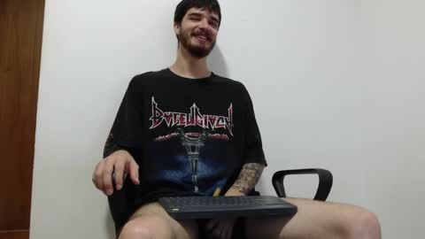 Snapshot of joseh0se chatting on 04.08.26 alejandro online show from 04.08.26