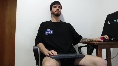 Snapshot of joseh0se chatting on 04.11.26 alejandro online show from 04.11.26