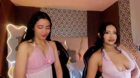 Snapshot of joselyn_tay chatting on 07.19.26 Joselyn online show from 07.19.26