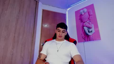 Snapshot of joseph__boy chatting on 02.19.25 JOSEPH  online show from 02.19.25