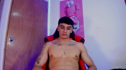Snapshot of joseph__boy chatting on 03.01.25 JOSEPH  online show from 03.01.25
