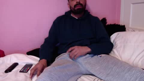 Snapshot of josephs1990 chatting on 03.08.25 josephs1990 online show from 03.08.25