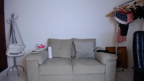 josezaens_ online show from 10.20.25