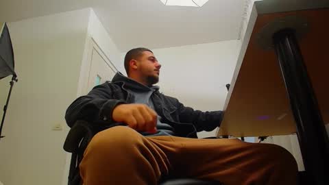 JoshKnight online show from 10.07.25