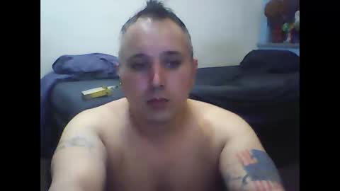 Snapshot of joshualorenzo chatting on 04.29.26 joshualorenzo online show from 04.29.26