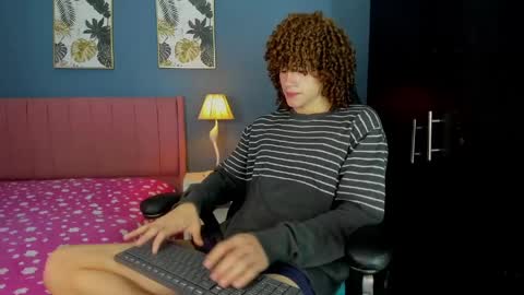 Snapshot of joss_shellby chatting on 04.27.26 joss_shellby online show from 04.27.26