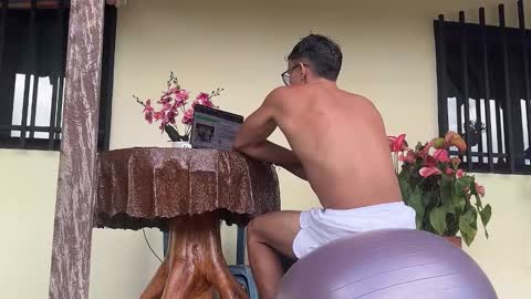 Im Jouliano online show from 11.13.25