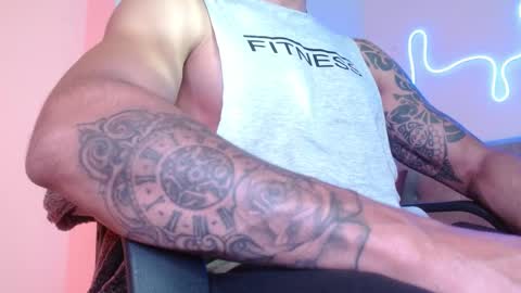 JOYLOPEZFIT online show from 01.10.25