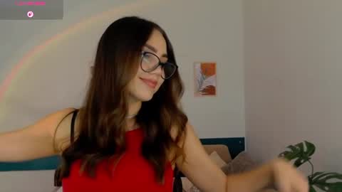 Snapshot of joyandlove chatting on 06.18.26 Ti online show from 06.18.26