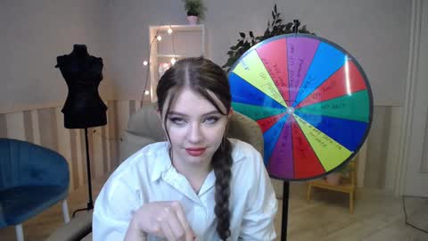 Snapshot of joyofsoul chatting on 12.03.24 Ginny online show from 12.03.24