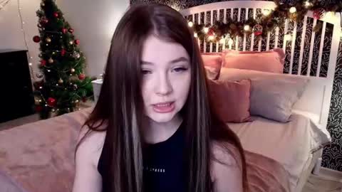 Snapshot of joyofsoul chatting on 12.25.24 Ginny online show from 12.25.24