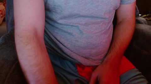 Snapshot of jp309 chatting on 10.04.25 JP online show from 10.04.25