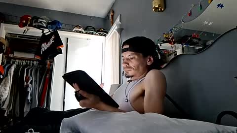 Snapshot of jpizzy23 chatting on 09.13.25 dLowfrk online show from 09.13.25