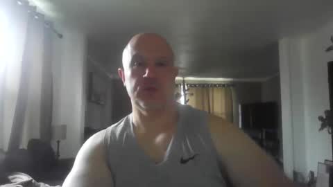Snapshot of jr1871 chatting on 04.29.26 jr1871 online show from 04.29.26