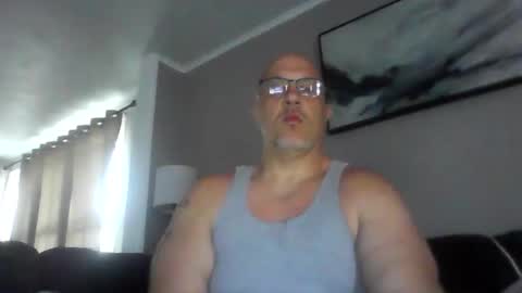 Snapshot of jr1871 chatting on 05.20.26 jr1871 online show from 05.20.26