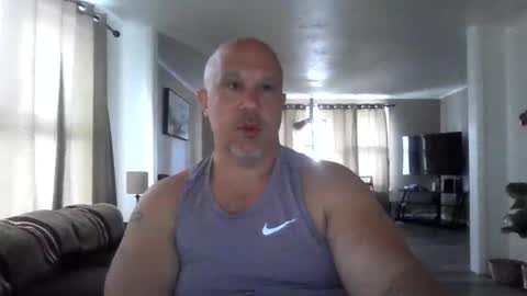 Snapshot of jr1871 chatting on 05.28.26 jr1871 online show from 05.28.26
