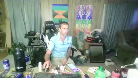 jrizzle1111 online show from 09.21.25