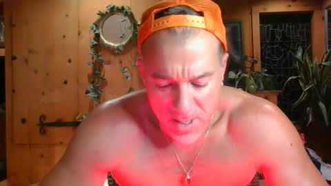 Snapshot of jroge21 chatting on 01.26.25 jroge21 online show from 01.26.25