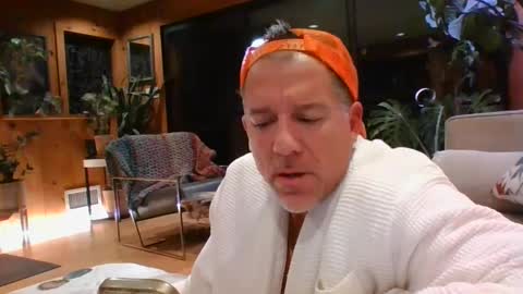 Snapshot of jroge21 chatting on 01.27.25 jroge21 online show from 01.27.25