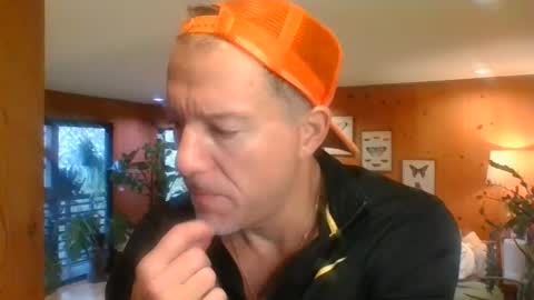 Snapshot of jroge21 chatting on 01.31.25 jroge21 online show from 01.31.25