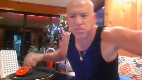 Snapshot of jroge21 chatting on 02.06.25 jroge21 online show from 02.06.25