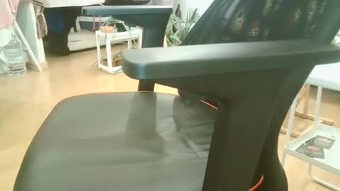 Snapshot of js_k chatting on 10.27.25 js_k online show from 10.27.25