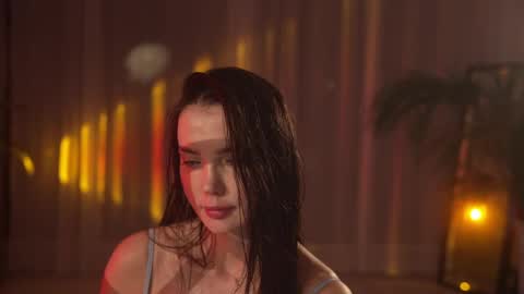 Jennifer Diaz online show from 04.08.26