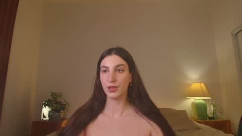 Snapshot of jsmine_ chatting on 01.18.25 Jsmine  and sometimes Beaulooks online show from 01.18.25