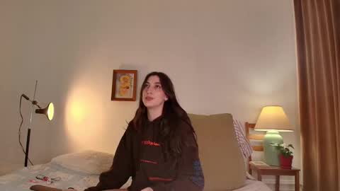 Jsmine  and sometimes Beaulooks online show from 03.12.26