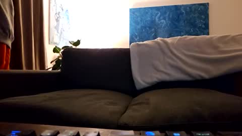 ju537705 online show from 09.28.25