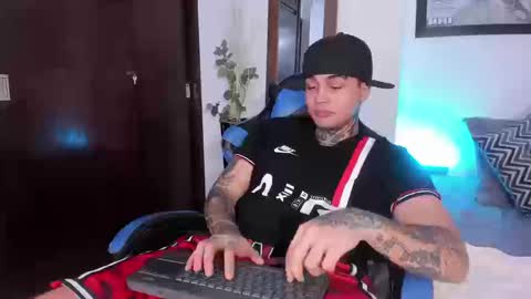 juan_alvarez18 online show from 09.09.25