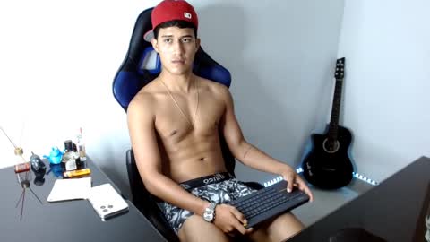 Snapshot of juan_da01 chatting on 01.12.25 JuanDa online show from 01.12.25