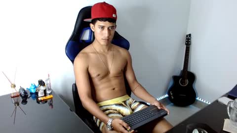 Snapshot of juan_da01 chatting on 01.13.25 JuanDa online show from 01.13.25