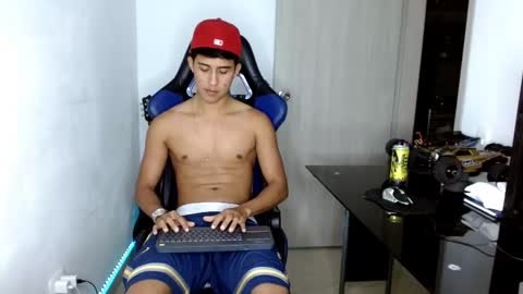 Snapshot of juan_da01 chatting on 02.18.25 JuanDa online show from 02.18.25