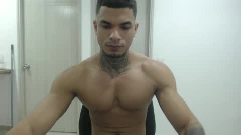 juan_gomez_1 online show from 12.15.24