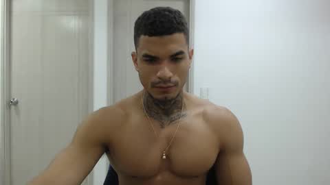 juan_gomez_1 online show from 01.08.25