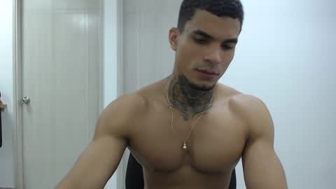 juan_gomez_1 online show from 01.29.25