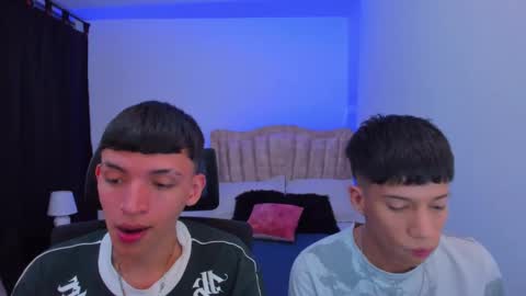 JuanSteven online show from 10.08.25