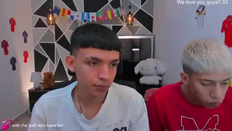 Snapshot of juan_nd_steven chatting on 06.20.26 JuanSteven online show from 06.20.26