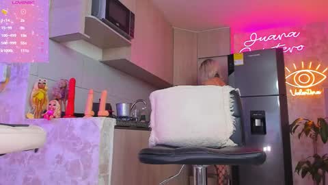 JUANA VALENTINA QUINTERO independent model  ONLY FANS --- Juanaquintero online show from 10.29.25