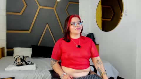 Juana Valkiria online show from 05.30.26