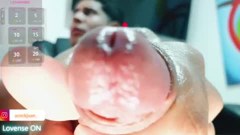 Snapshot of juanacock_2 chatting on 10.04.25 Juan online show from 10.04.25