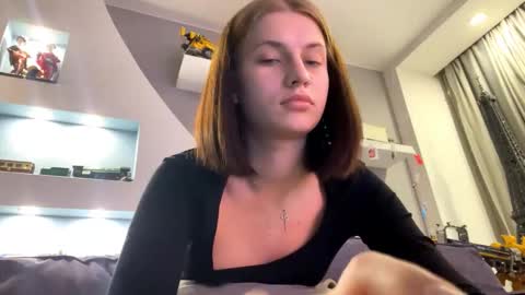 Lola online show from 11.08.25