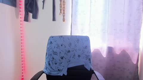 Snapshot of juanbladde chatting on 01.09.25 Juan Esteban online show from 01.09.25