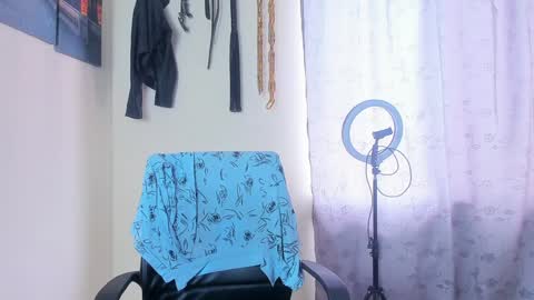 Snapshot of juanbladde chatting on 02.07.25 Juan Esteban online show from 02.07.25
